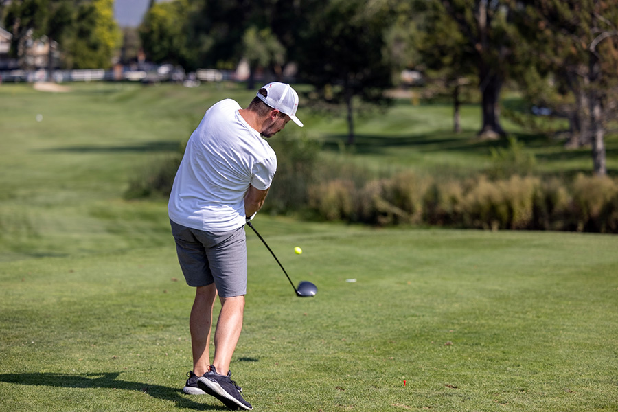 UIT’s Stephan Stankovic tees off (photo courtesy of Thanh Nguyen).