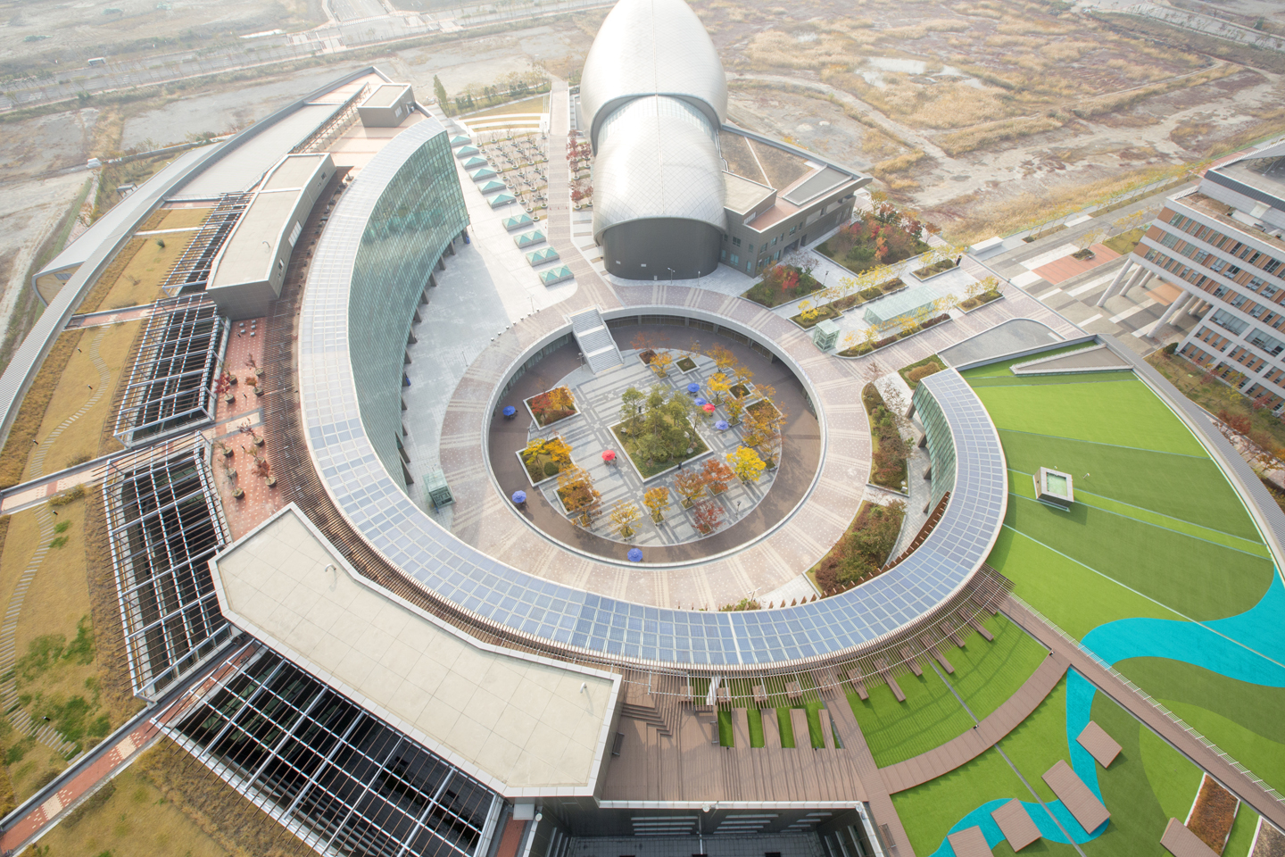 The University of Utah’s Asia Campus in Songdo, South Korea is now accepting applications. Getting it up and running was no easy task, and UIT played a big part. Image by University Marketing and Communications